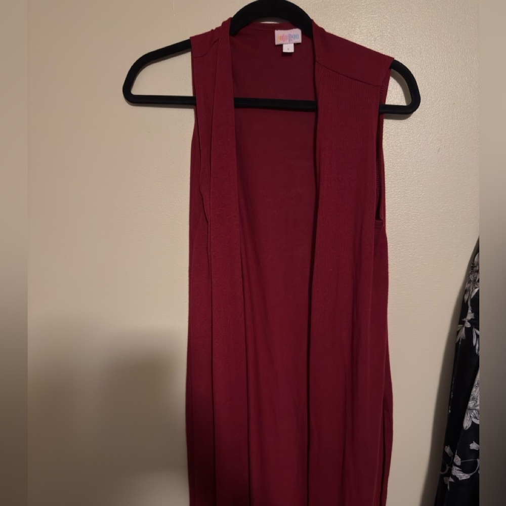 LuLaRoe dark red Joy